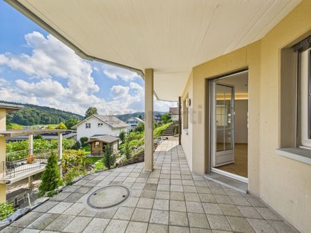 Charmante 2.5-Zimmer-Wohnung in ruhiger und zentraler Lage in Busswil - Foto 2