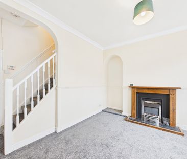 2 Bedroom End Terraced House - Photo 1