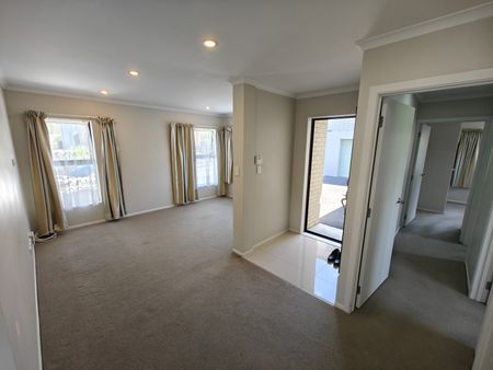 Two Bedroom home in Dinsdale - Photo 2