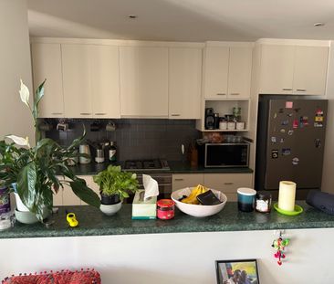 Port Melbourne - Photo 2