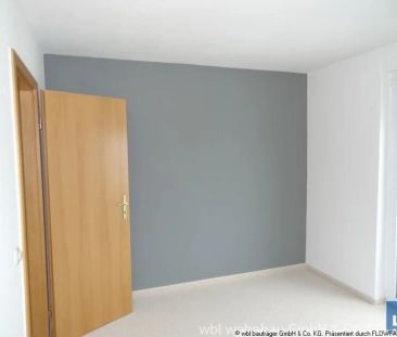 Wohnen ganz oben - ruhige, schöne 3,5 - Zi.- Dachgeschosswohnung - Photo 1