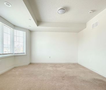 For Lease - 2376 Chevron Prince Path, Oshawa, Ontario - Photo 6