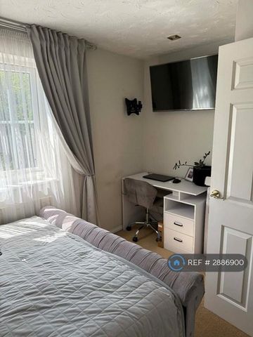 2 bedroom terraced house to rent - Photo 5