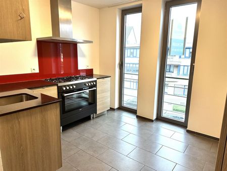 TE HUUR: Modern appartement met 2 slaapkamers in Zolder-Centrum! - Photo 2