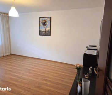 Inchiriez apartament doua camere plus living in Oradea - Fotografie 6