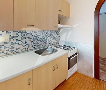 Pronájem bytu 2+1 62 m² - Fotografie 2