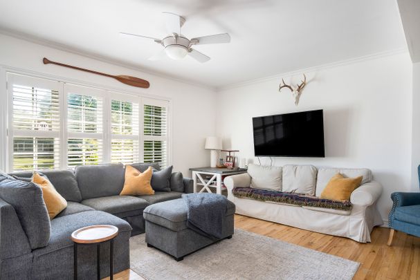 For Lease - 81 Ninth Street, Collingwood, Ontario - Photo 1