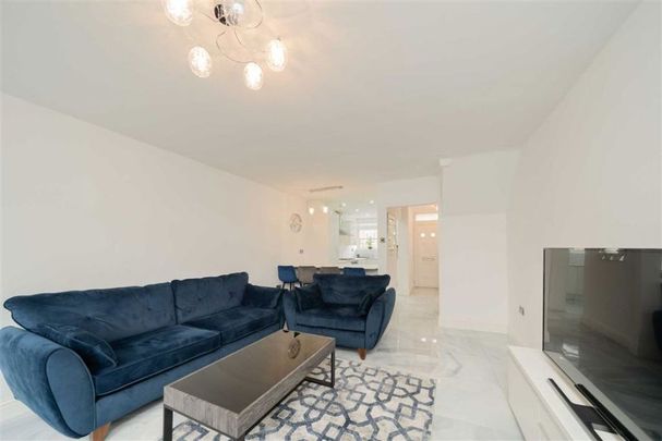 Inverness Terrace, W2, London - Photo 1