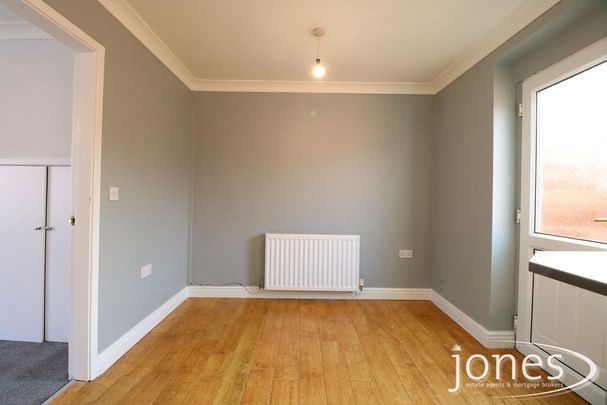 2 bedroom terraced house to rent - Photo 1