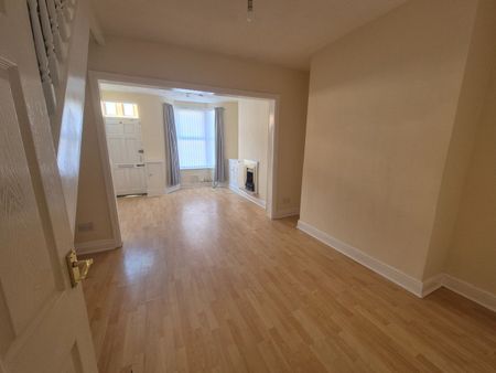 2 Bed Terraced House, Southgate Road, L13 - Photo 2