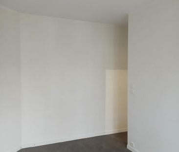 Location Appartement 2 pièces 28m² - Photo 5