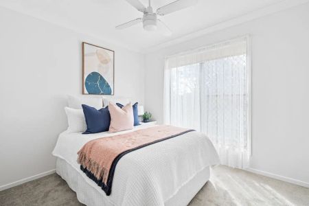 “Bright, Welcoming & Wonderfully Convenient” - Photo 3