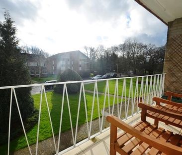 2 bedroom maisonette - Photo 1