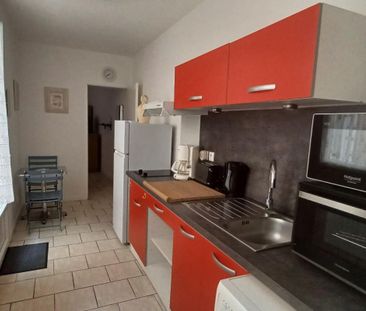 Location Appartement 2 pièces 28m² ROCHEFORT 17300 - Photo 3