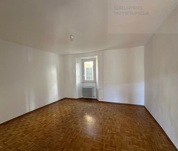 4.5-ROOM APARTMENT IN PRESTIGIOUS NUCLEAR HOUSE - Photo 3