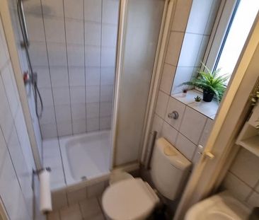 Vollmöblierte 43m2 Studentenwohnung in Parklage Nähe RuhrUni - Photo 2