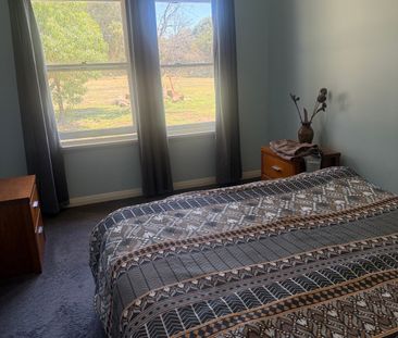 Lovely Banks - Photo 3