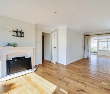 3 bedroom bungalow to rent - Photo 1