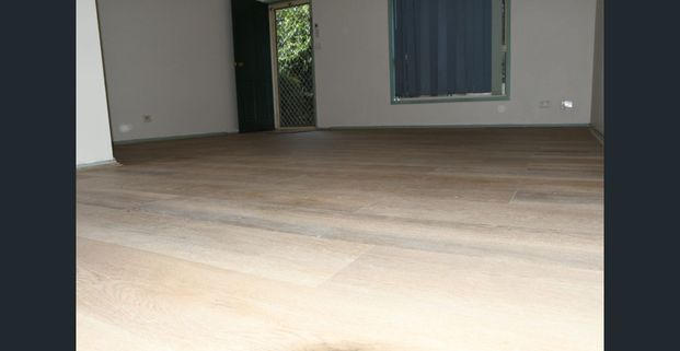 3 bedroom brick house - Photo 1