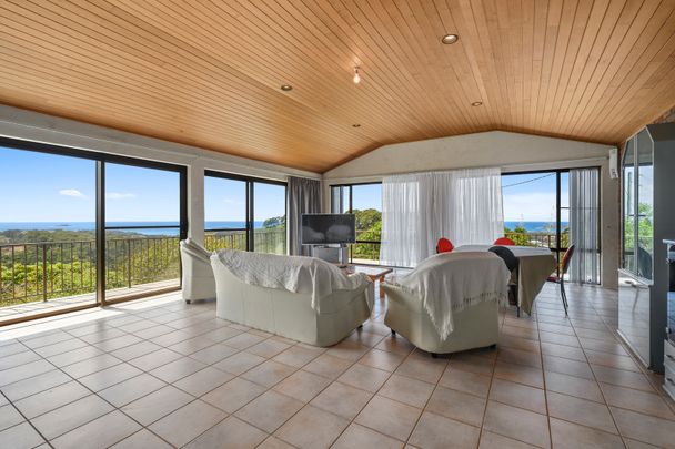 58 Gatelys Road, Coffs Harbour NSW 2450 - House For Rent | Domain - Photo 1