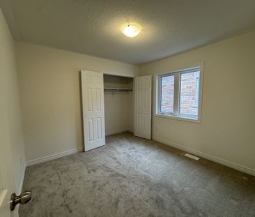 For Lease - 3945 Leonardo Street, Burlington, Ontario - Photo 6