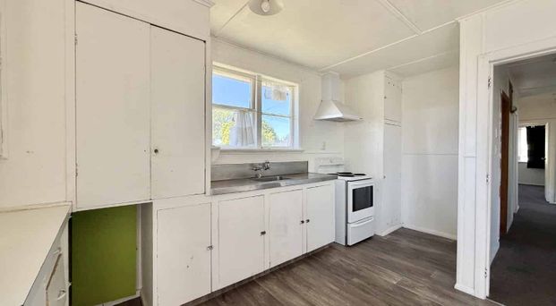 3 Bedroom House in Masterton - Photo 1