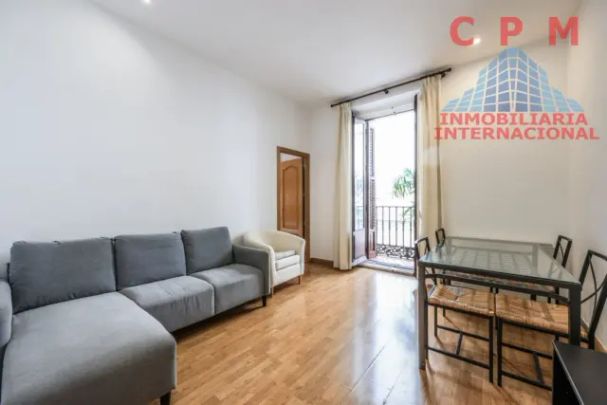 Piso en alquiler en Calle de la Nao - Foto 1