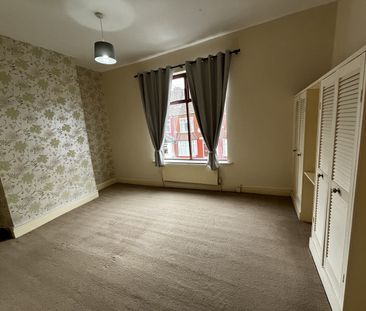 4 Bed Semi-Detached House, Oak Road, M7 - Photo 6