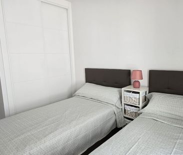 Piso En alquiler Calle los Vecinos 29, Los Pacos, Fuengirola - Photo 4
