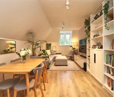 Oak House, Woking, Surrey, GU22 - Photo 2