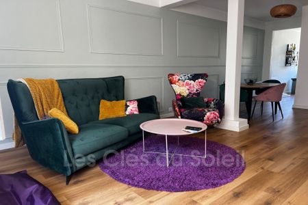 Location Appartement 3 pièces 82m² TOULON 83100 - Photo 2