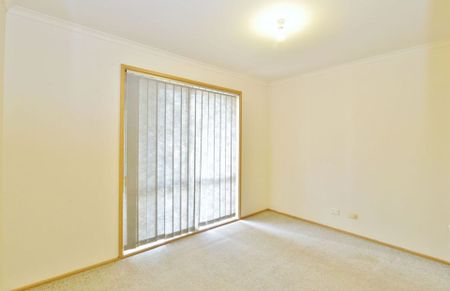 3 Bedroom Family Home in Central Location - Photo 3