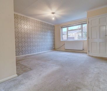 3 bedroom mid terraced house to rent - Photo 4