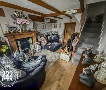 Knutsford Road - Warrington - WA4 - Photo 4