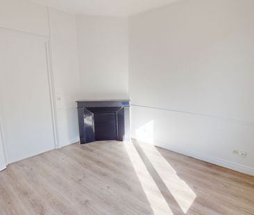 Appartement à louer - REIMS AVE DE LAON - Photo 2