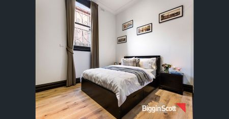 SPACIOUS DOUBLE FRONTED HOME - Photo 4