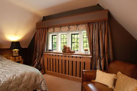 6 bedroom detached house to rent - Photo 2