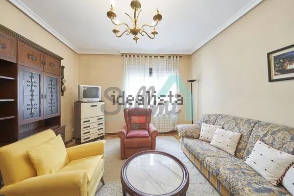 Alquiler de piso en Calle Sacramento - Photo 1