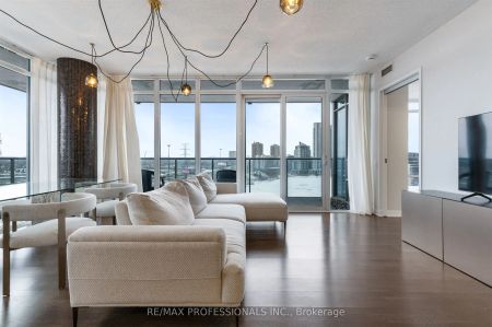 90 Park Lawn Road #1511 - Photo 4