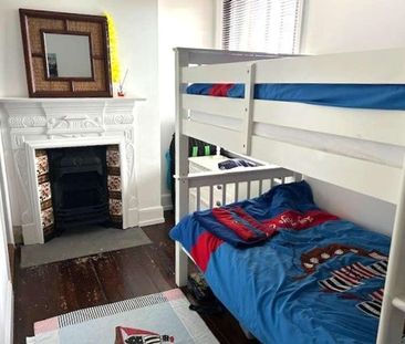 Cowes, Isle Of Wight, PO31 - Photo 5