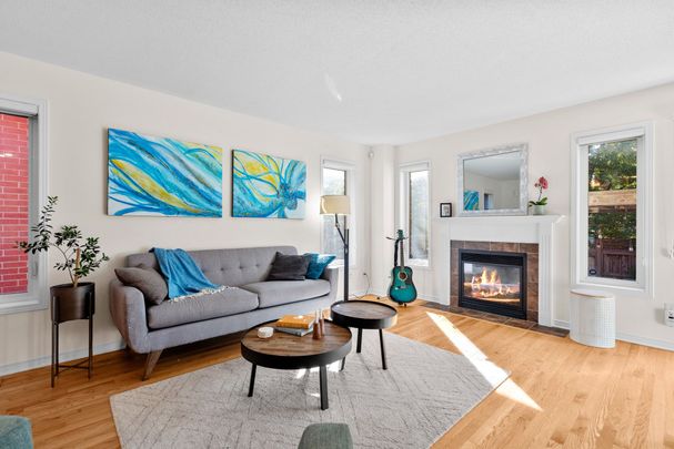 For Lease - 287 Meilleur Private, Vanier and Kingsview Park, Ontario - Photo 1