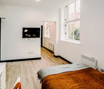 Premium Studio (Accessible) - Photo 2