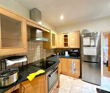 Holyhead Road, Bangor, Gwynedd, LL57 - Photo 3