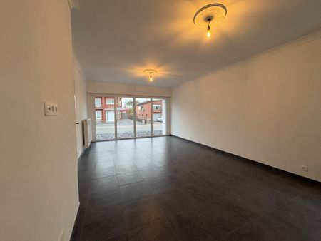 Volledig gerenoveerde woning met 3 slpks en tuin in Zepperen - foto 2