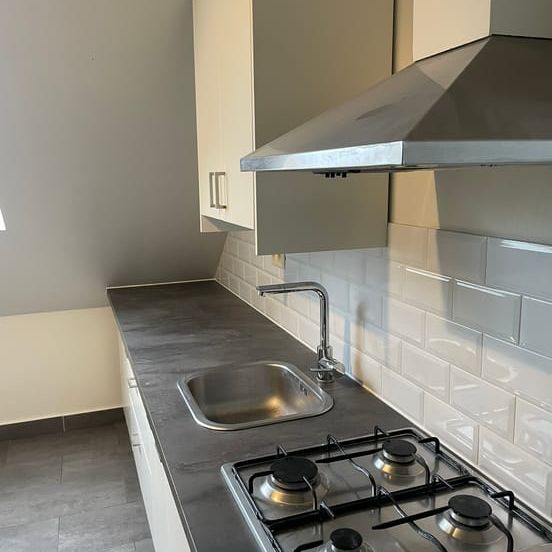 Appartement te huur - Photo 1