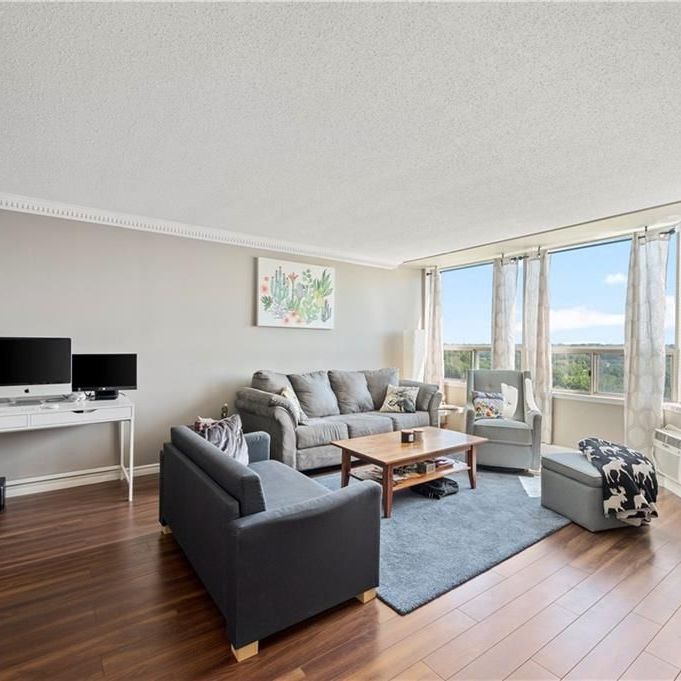 For Lease - 45 Pond Mills Road Unit# 1007, London South, Ontario - Photo 1