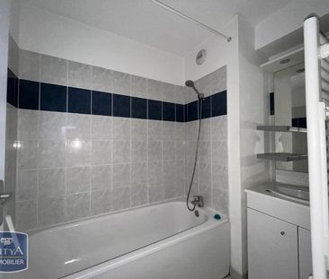 Location Appartement 2 pièces 44m² LAVAL 53000 - Photo 2