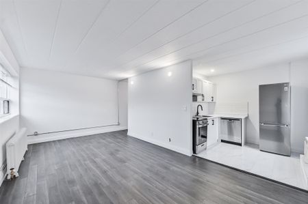 For Lease - 325 Sammon Avenue Unit# 201, Toronto, Ontario - Photo 2