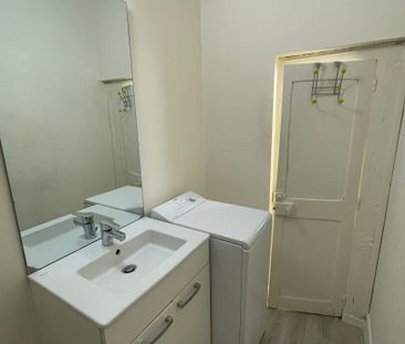 Location Appartement 1 pièce 20m² - Photo 2