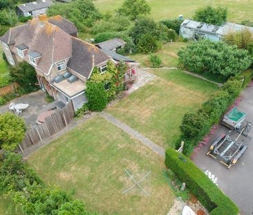 4 bedroom semi-detached house to rent - Photo 6